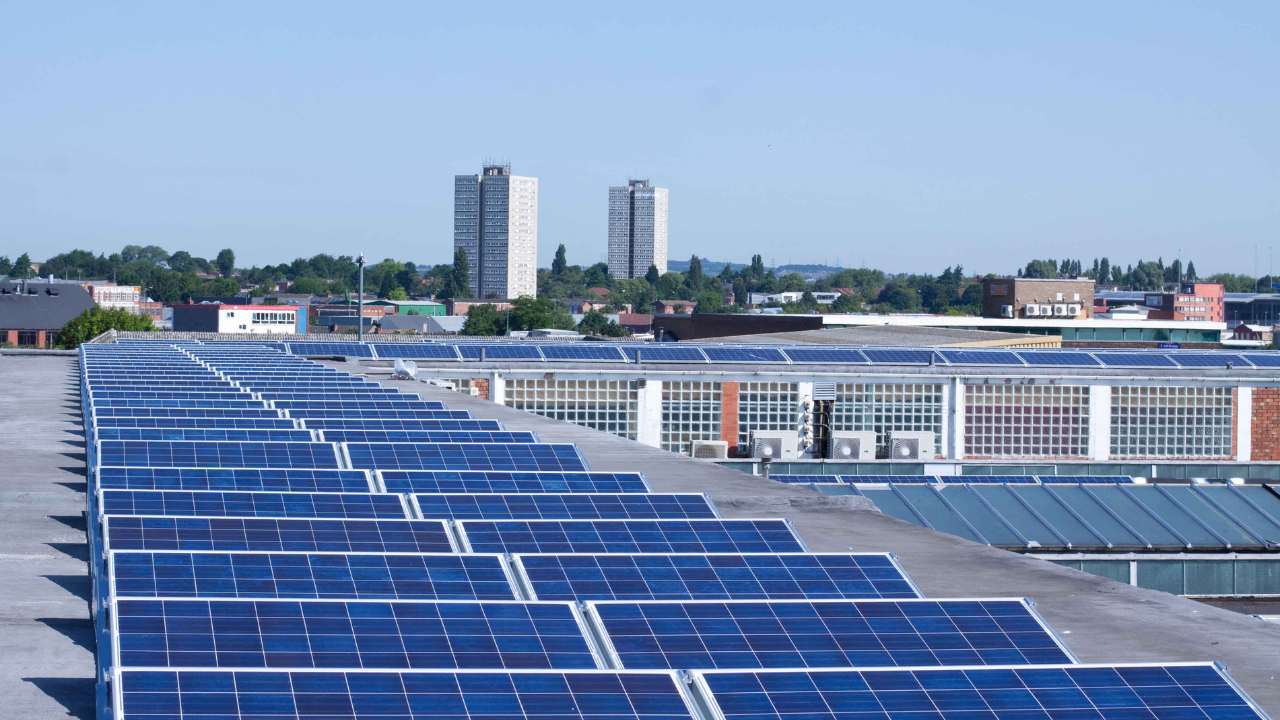 benefits-of-solar-panels-for-businesses