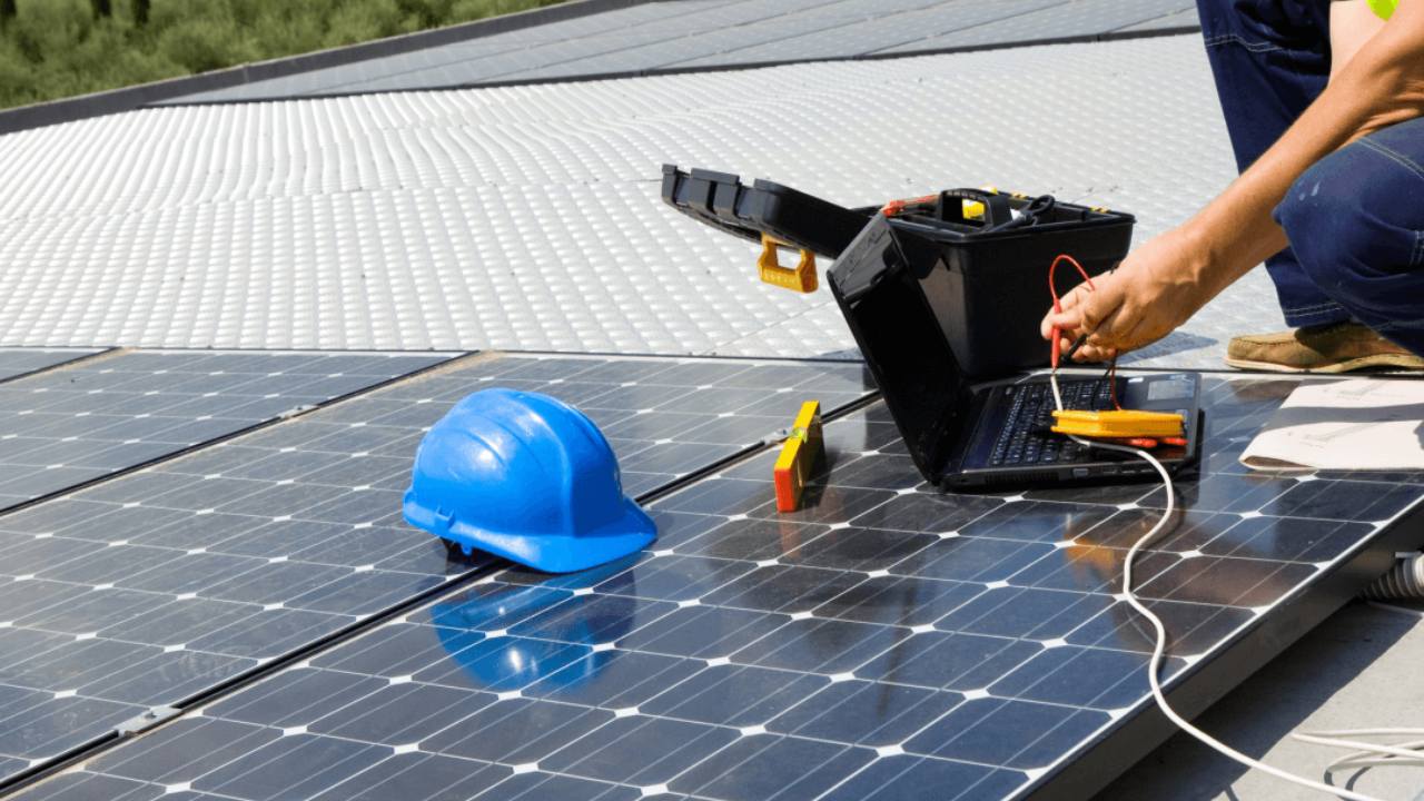periodic-inspections-for-solar-panel-systems