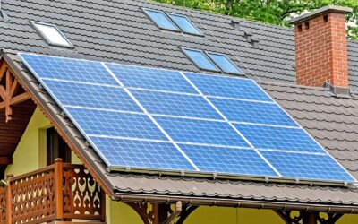 Can Solar Panels Be Combined With Attic Conversions to Improve Energy Efficiency?