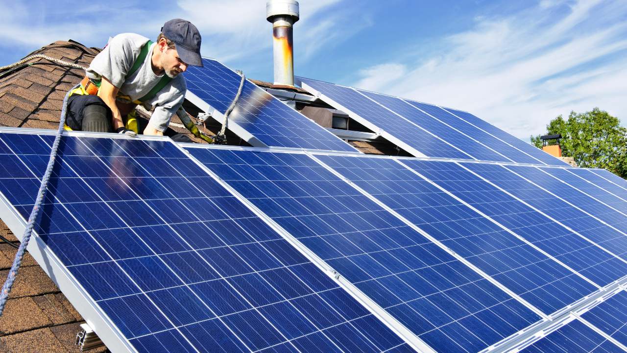government-incentives-of-installing-solar-panels